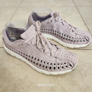 Rare! Nike Mayfly Woven Plum Fog Stylish Sneakers in Light Purple